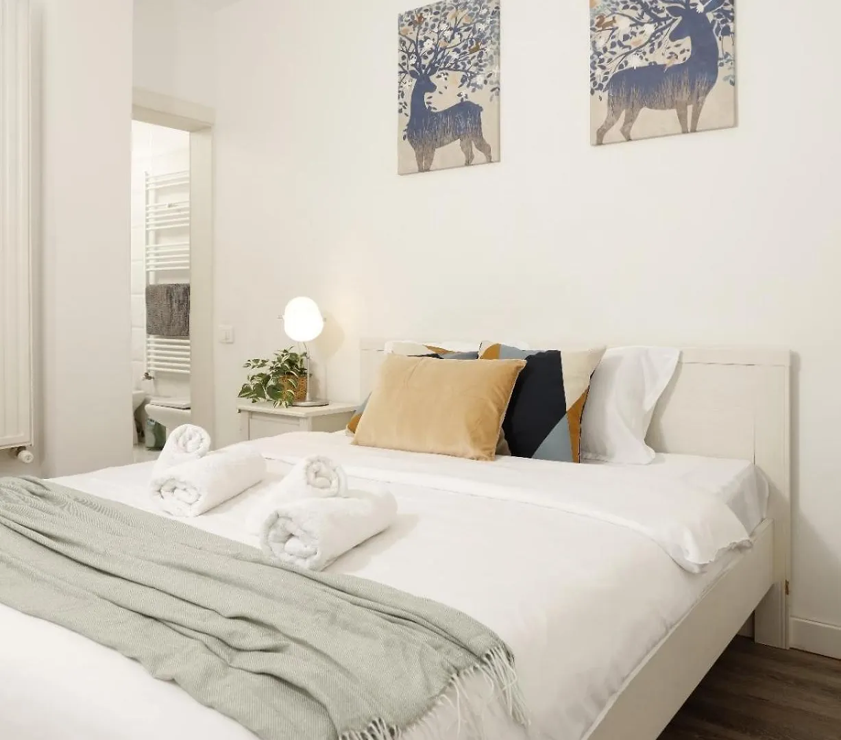 Apartment City Center Studio Bucharest