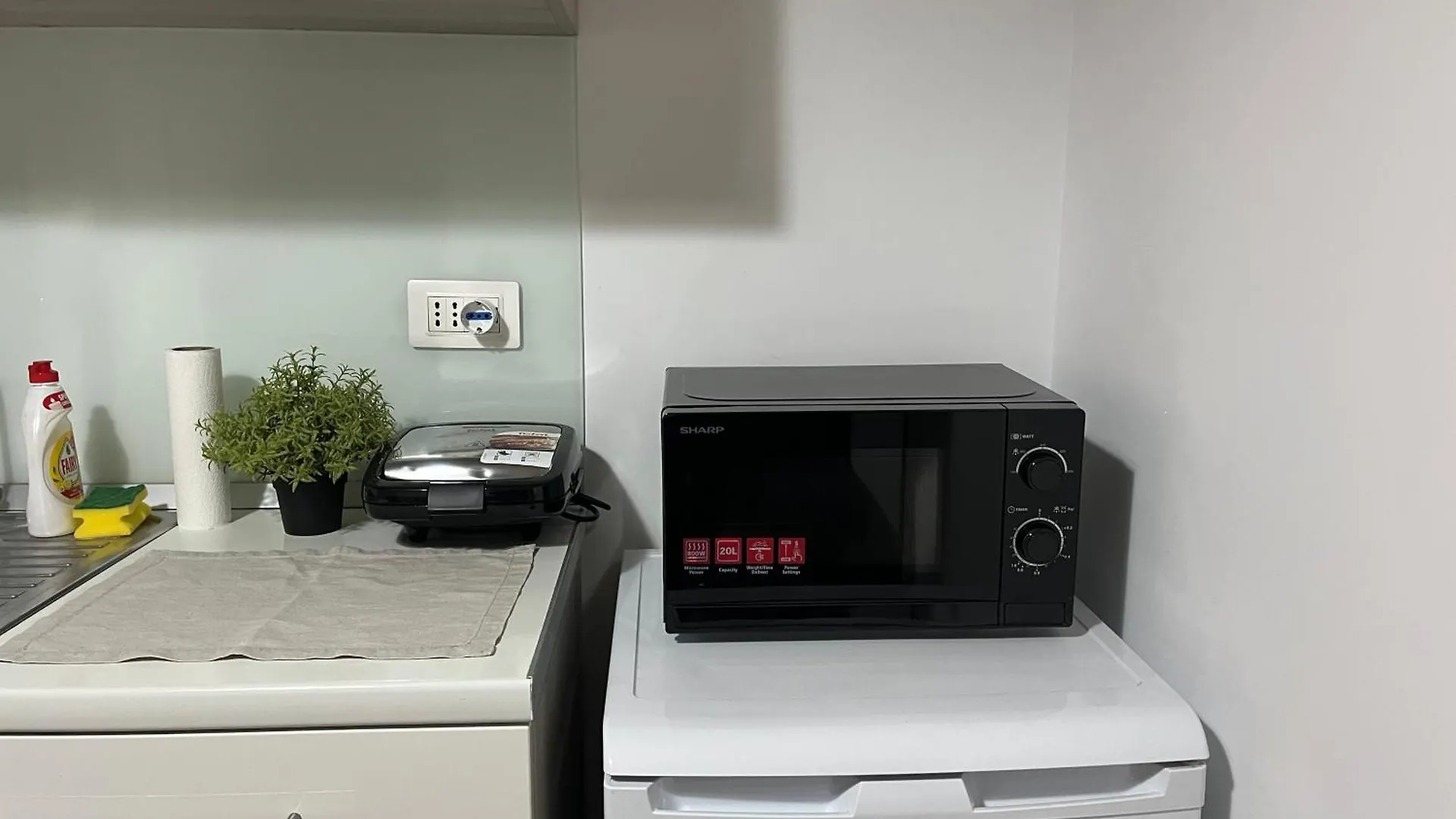 City Center Studio Бухарест Апартаменты